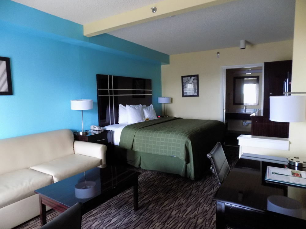 Boca Suites Deerfield Beach; Surestay Collection By BW Exterior photo